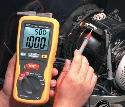 Цифровой мегаомметр CEM DT-5500